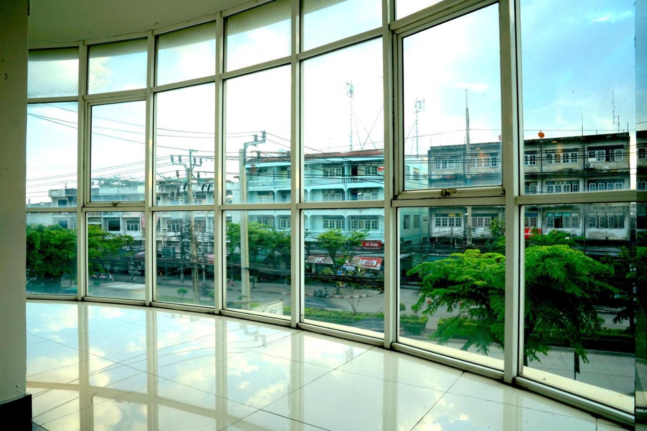 The View Residence Bangkok Exterior foto